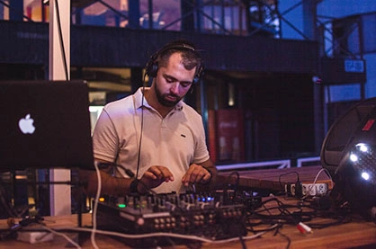 DJ Dmitri G - DJ za korpo